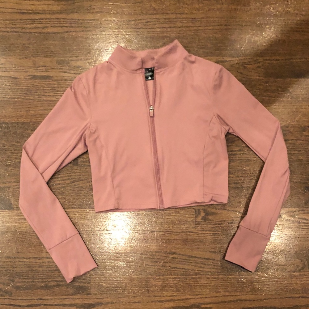 Balance Cropped Zip